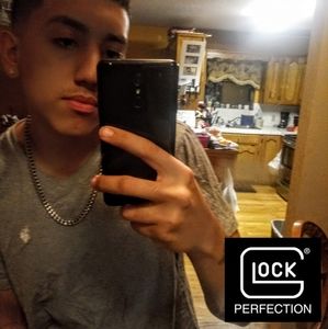 Meet your Posher, Mark